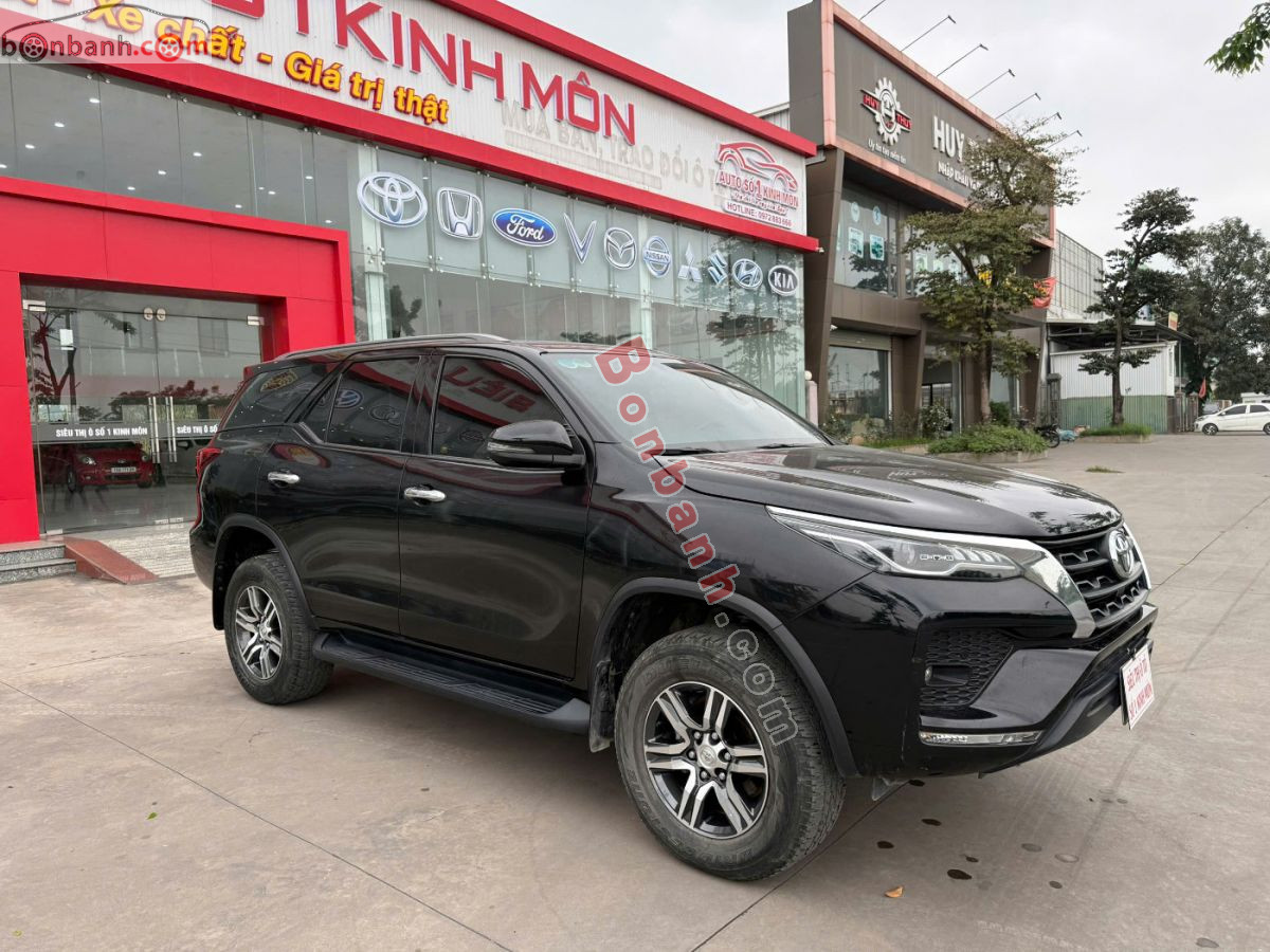 Bán ô tô Toyota Fortuner 2.4L 4x2 AT - 2022 - xe cũ
