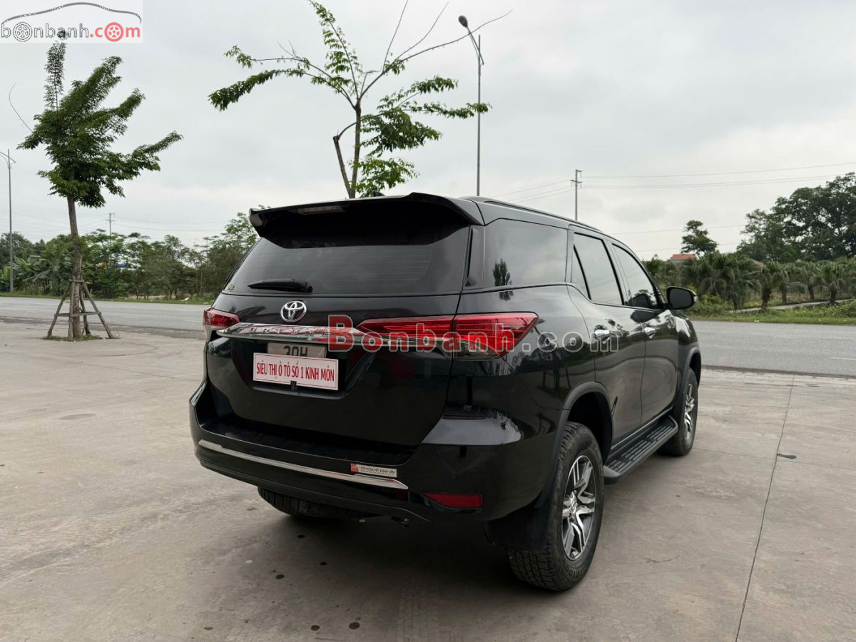 Bán ô tô Toyota Fortuner 2.4L 4x2 AT - 2022 - xe cũ