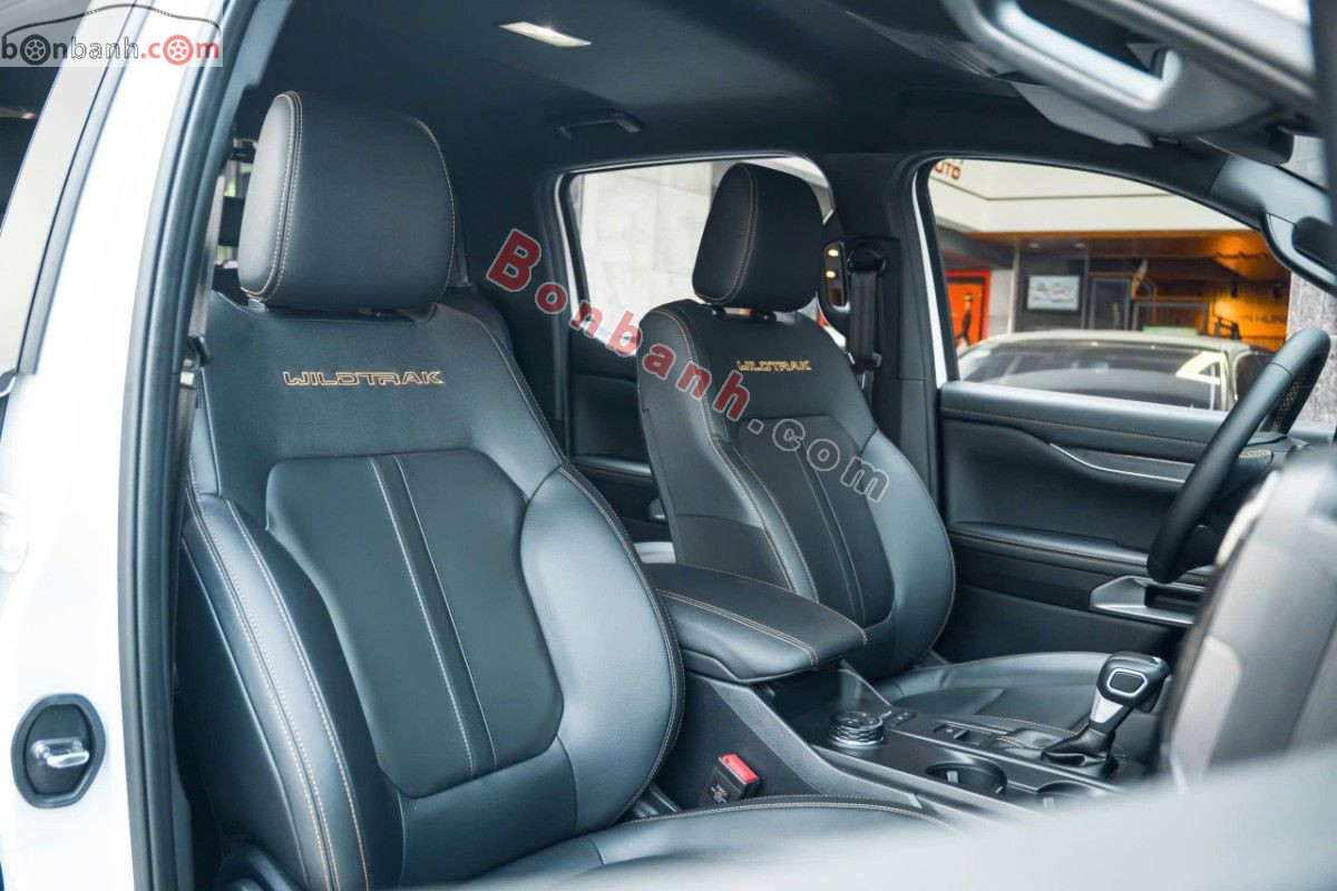 Bán ô tô Ford Ranger Wildtrak 2.0L 4x4 AT - 2024 - xe cũ