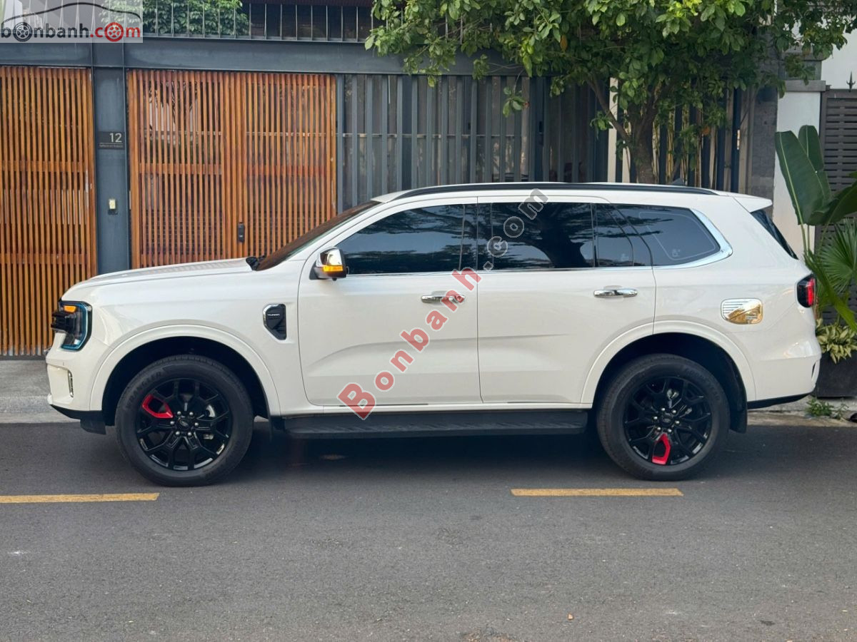 Bán ô tô Ford Everest Ambiente 2.0L 4x2 AT - 2024 - xe cũ