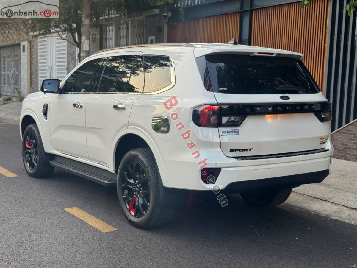 Bán ô tô Ford Everest Ambiente 2.0L 4x2 AT - 2024 - xe cũ