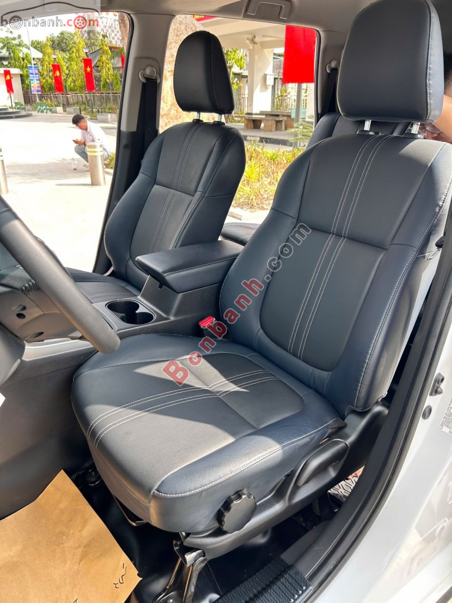 Bán ô tô Mitsubishi Xpander Cross 1.5 AT - 2024 - xe cũ