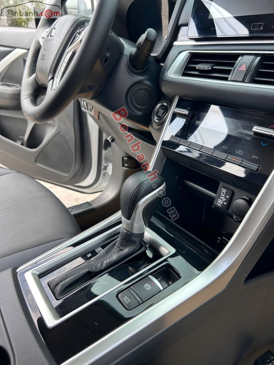 Bán ô tô Mitsubishi Xpander Cross 1.5 AT - 2024 - xe cũ