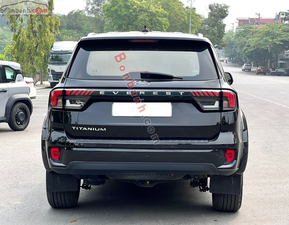 Bán ô tô Ford Everest Titanium 2.0L 4x2 AT - 2024 - xe cũ
