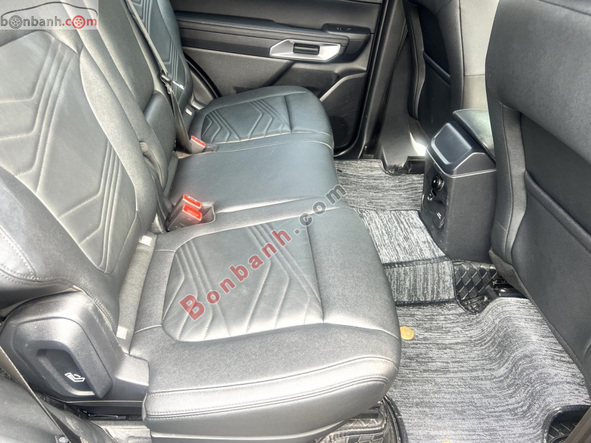 Bán ô tô Ford Everest Titanium 2.0L 4x2 AT - 2024 - xe cũ