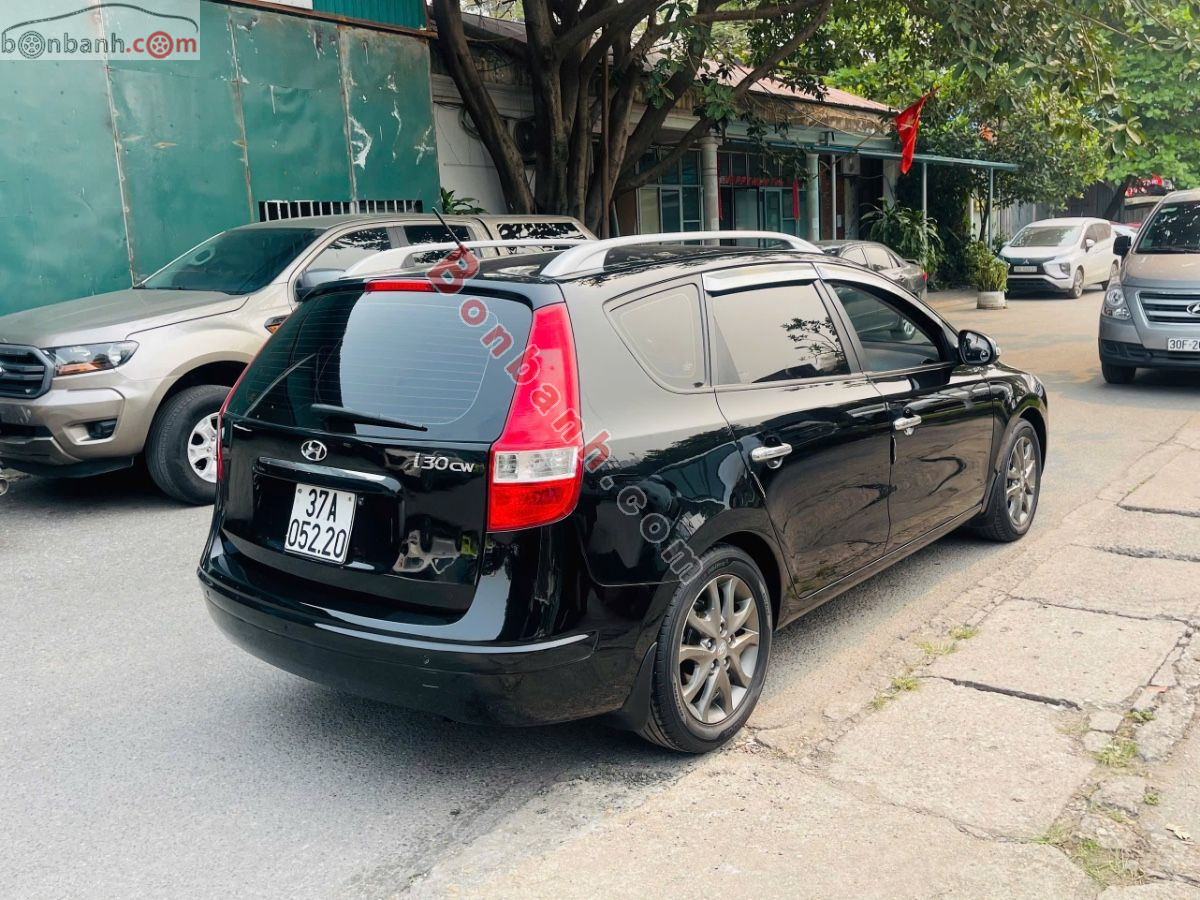 Bán ô tô Hyundai i30 CW 1.6 AT - 2011 - xe cũ