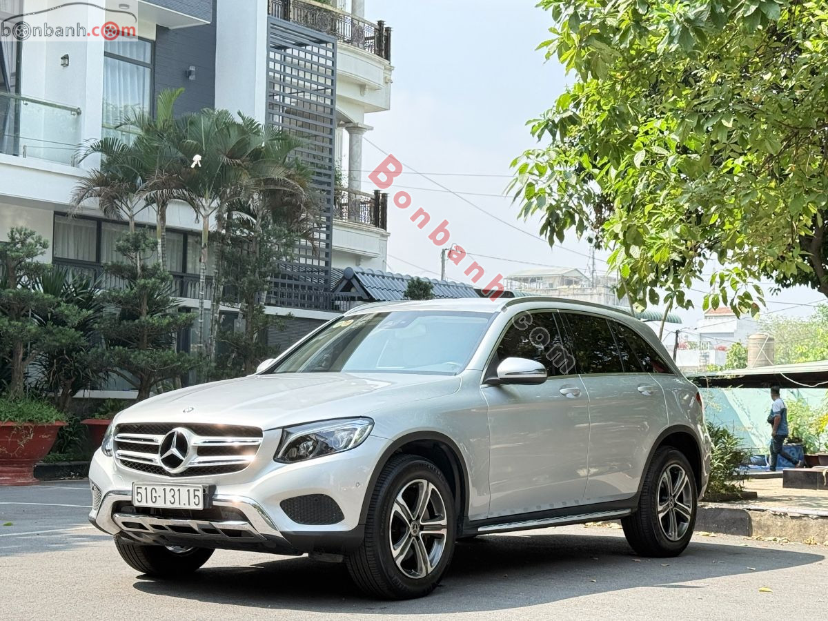 Bán ô tô Mercedes Benz GLC 250 4Matic - 2017 - xe cũ