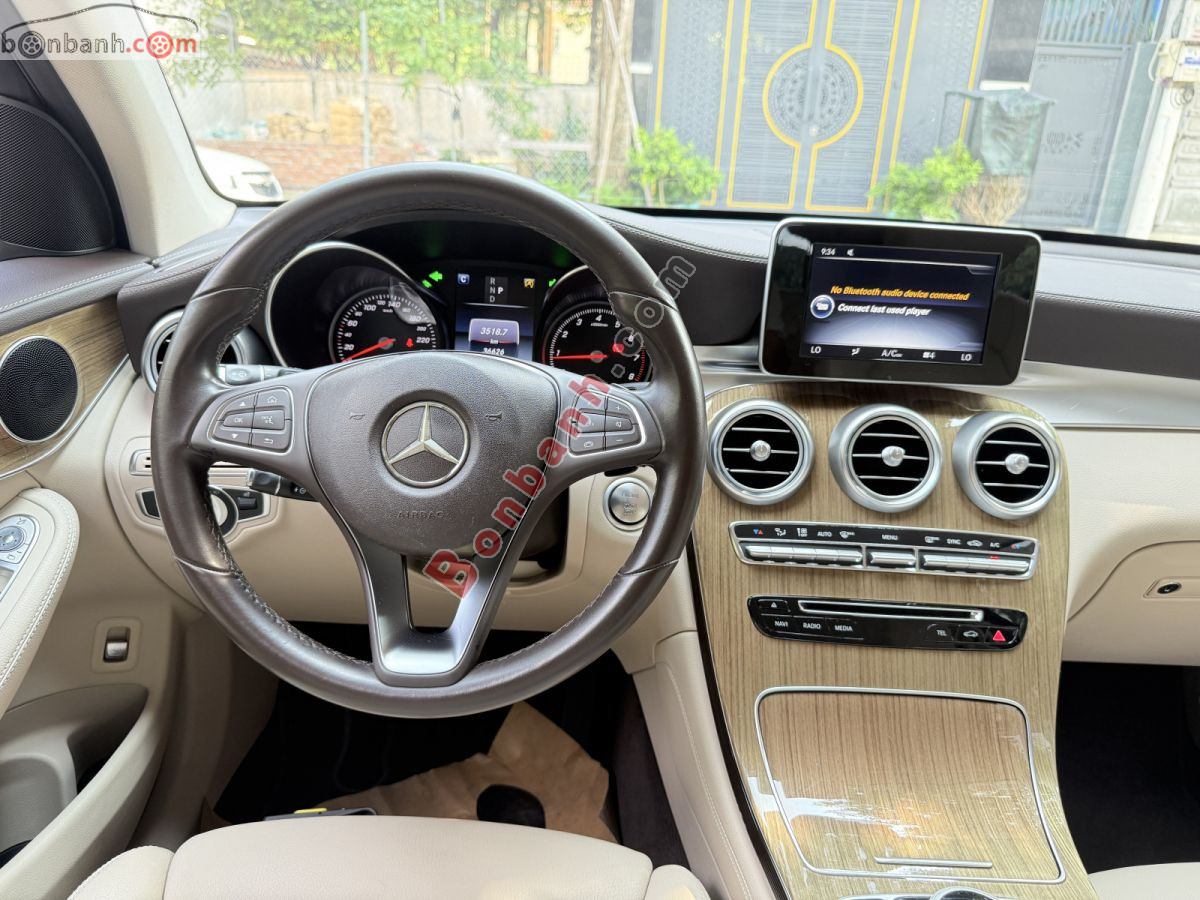 Bán ô tô Mercedes Benz GLC 250 4Matic - 2017 - xe cũ