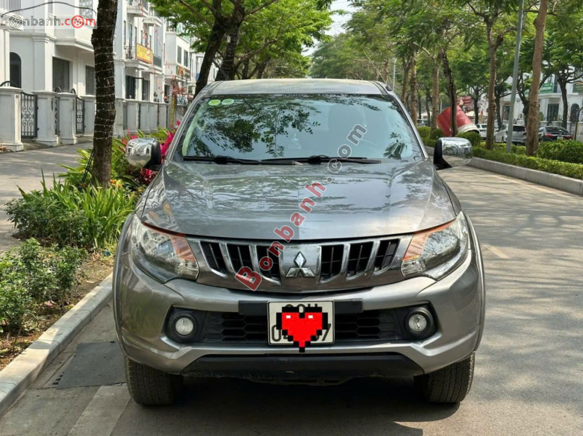 Bán ô tô Mitsubishi Triton 4x2 AT - 2017 - xe cũ