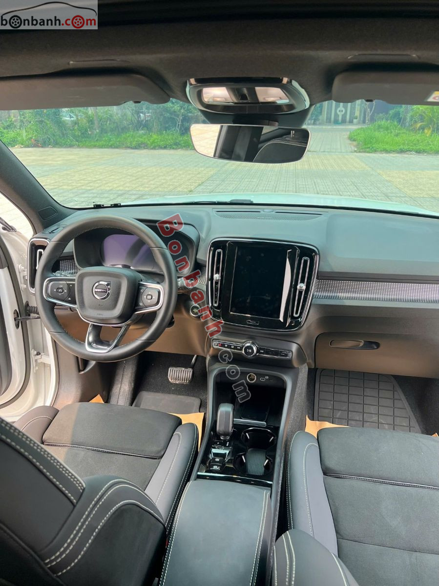 Bán ô tô Volvo XC40 Ultimate B5 AWD - 2022 - xe cũ