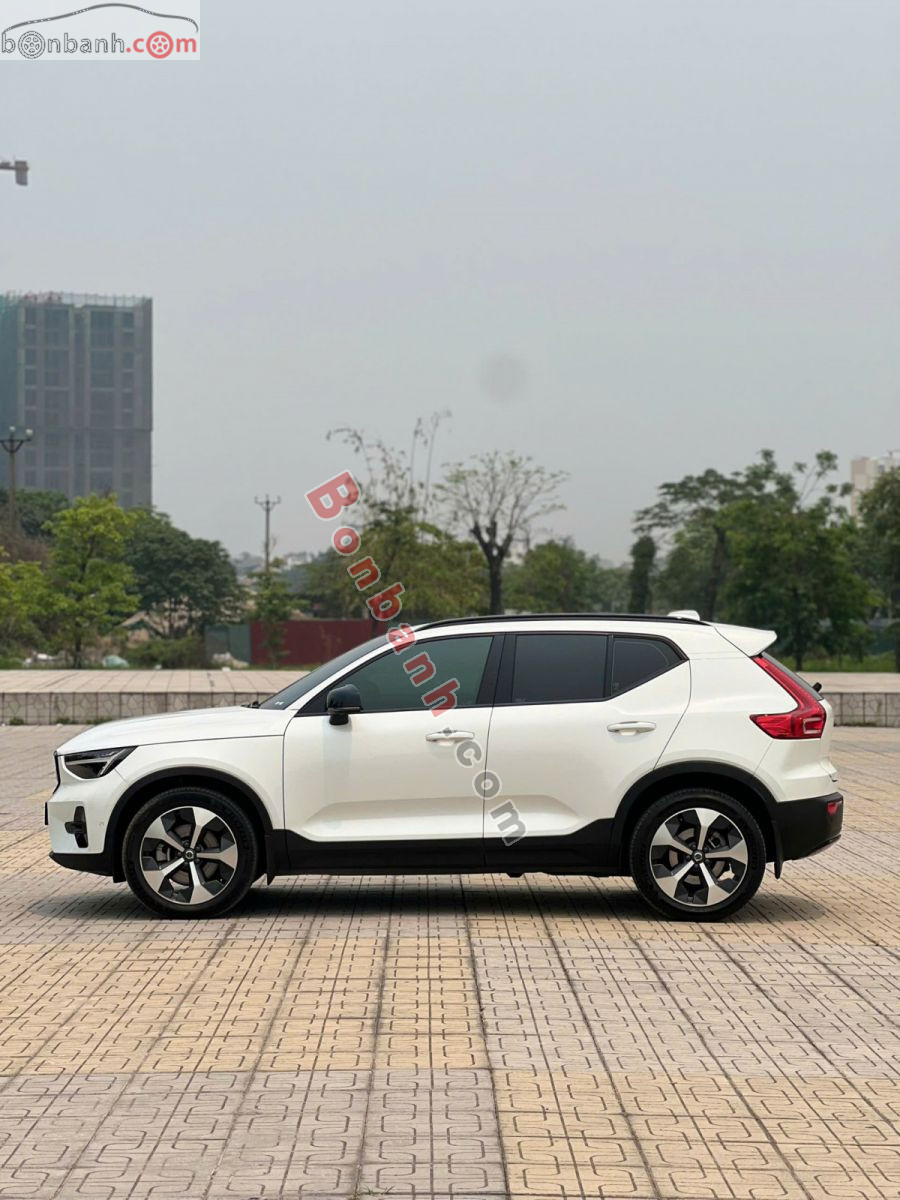 Bán ô tô Volvo XC40 Ultimate B5 AWD - 2022 - xe cũ