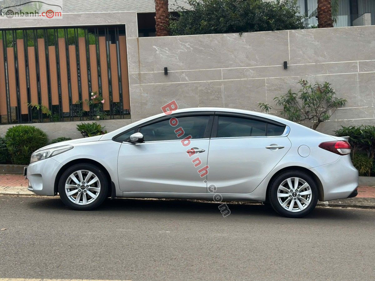 Bán ô tô Kia Cerato 1.6 MT - 2016 - xe cũ