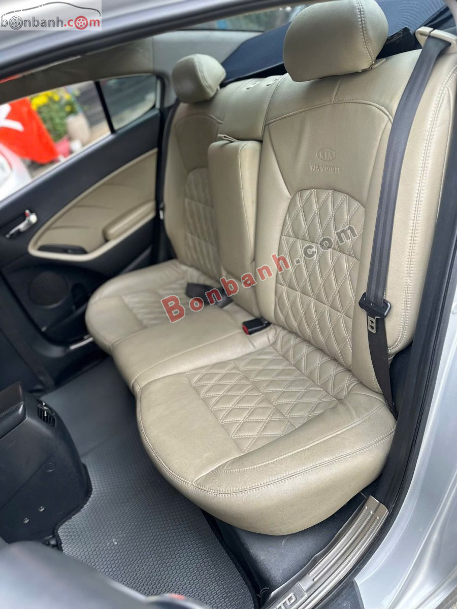 Bán ô tô Kia Cerato 1.6 MT - 2016 - xe cũ