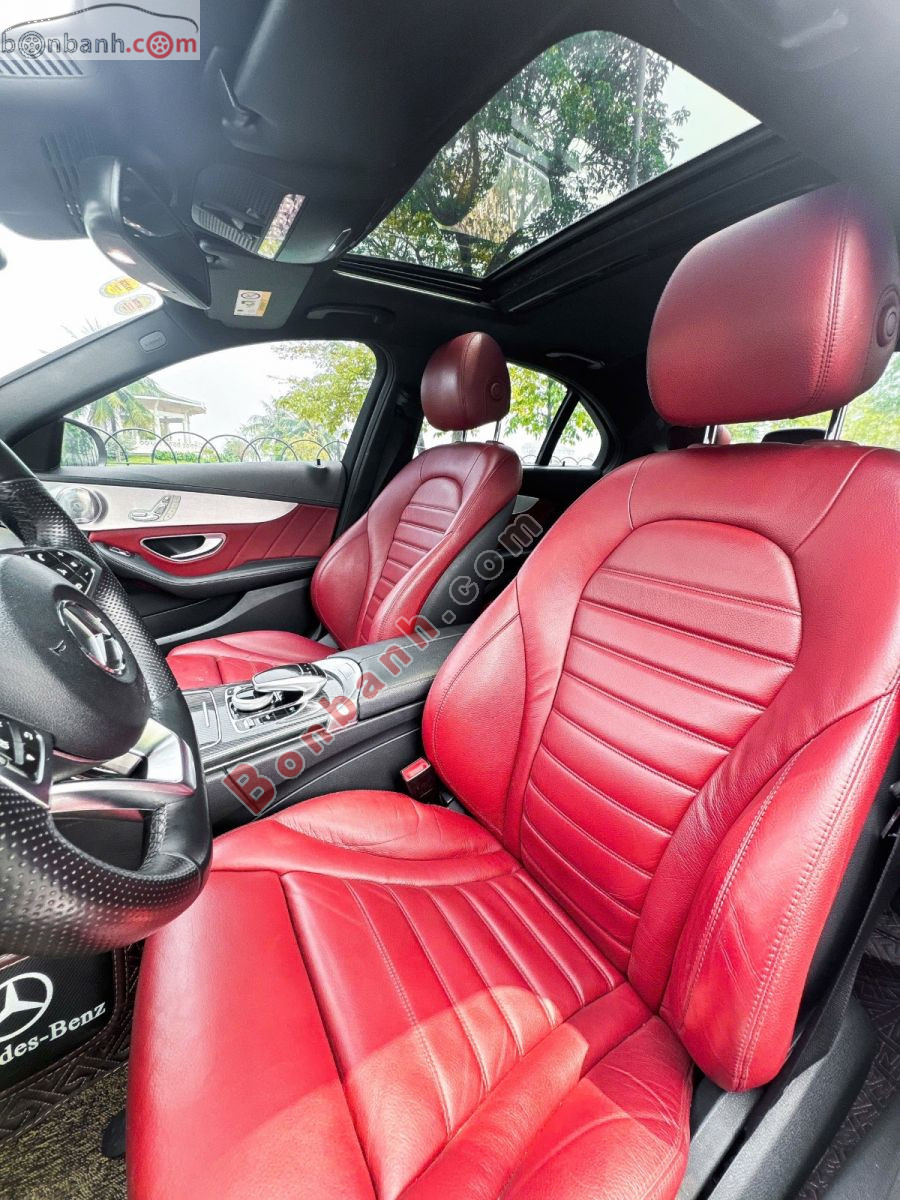 Bán ô tô Mercedes Benz C class C300 AMG - 2017 - xe cũ