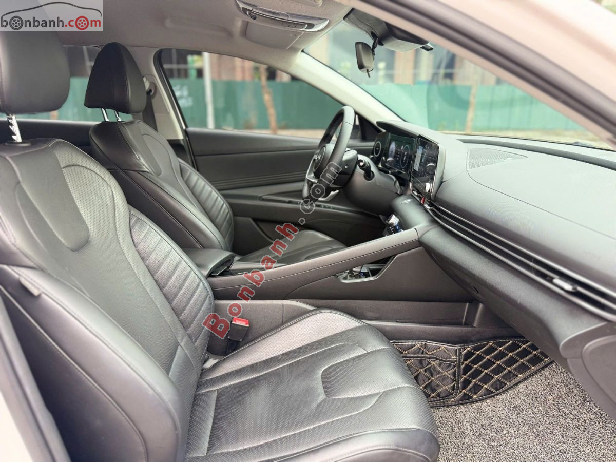 Bán ô tô Hyundai Elantra 1.6 AT Đặc biệt - 2024 - xe cũ