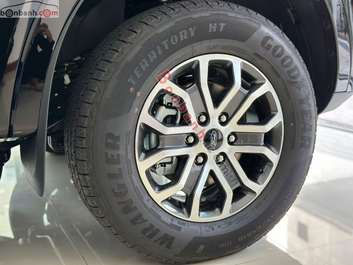 Bán ô tô Ford Everest Ambiente 2.0L 4x2 AT - 2026 - xe mới