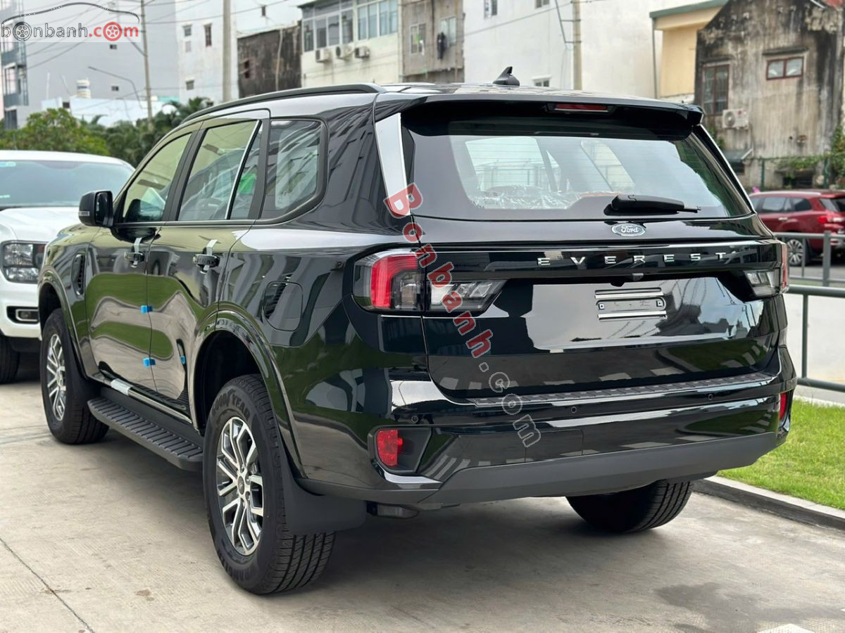 Bán ô tô Ford Everest Ambiente 2.0L 4x2 AT - 2026 - xe mới