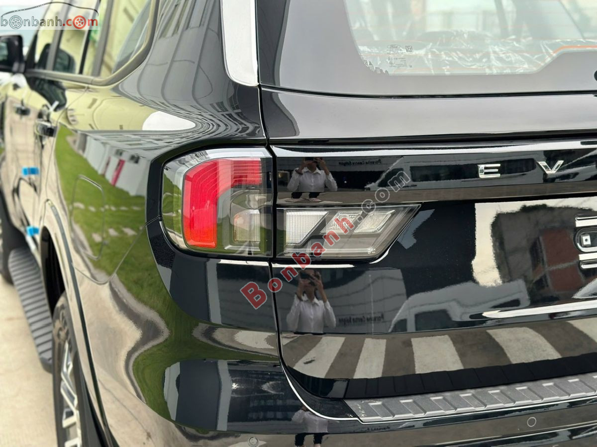 Bán ô tô Ford Everest Ambiente 2.0L 4x2 AT - 2026 - xe mới