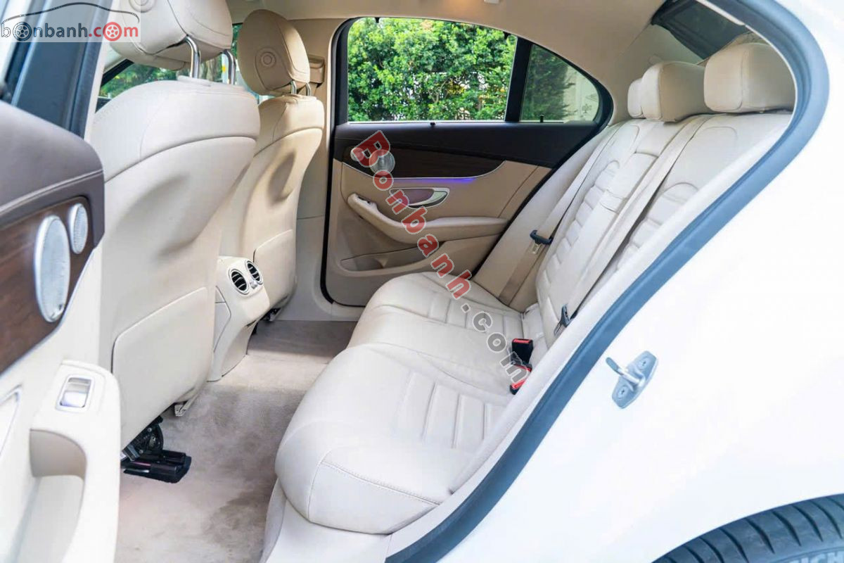 Bán ô tô Mercedes Benz C class C200 Exclusive - 2021 - xe cũ