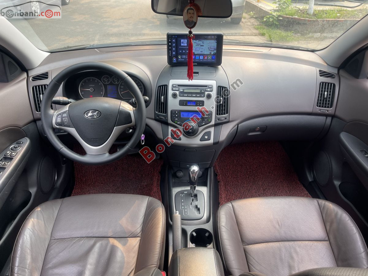 Bán ô tô Hyundai i30 CW 1.6 AT - 2011 - xe cũ