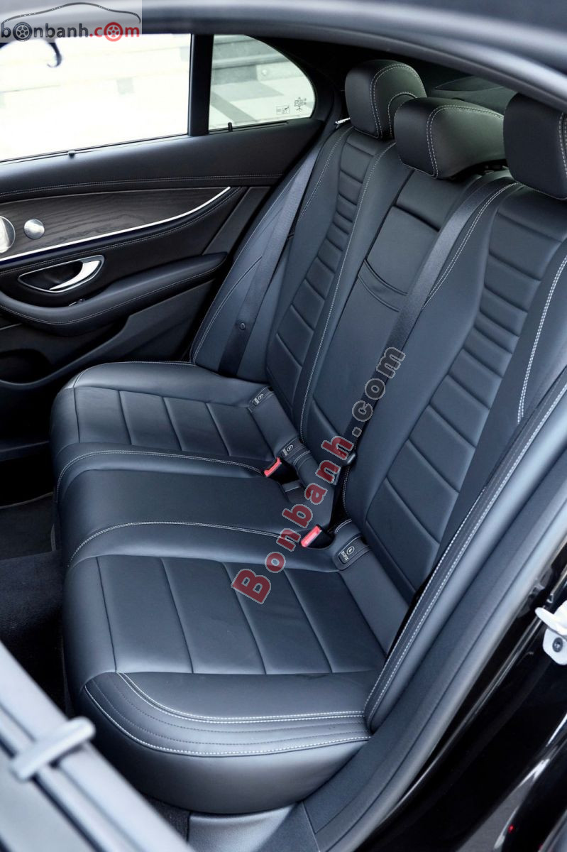 Bán ô tô Mercedes Benz E class E300 AMG - 2021 - xe cũ