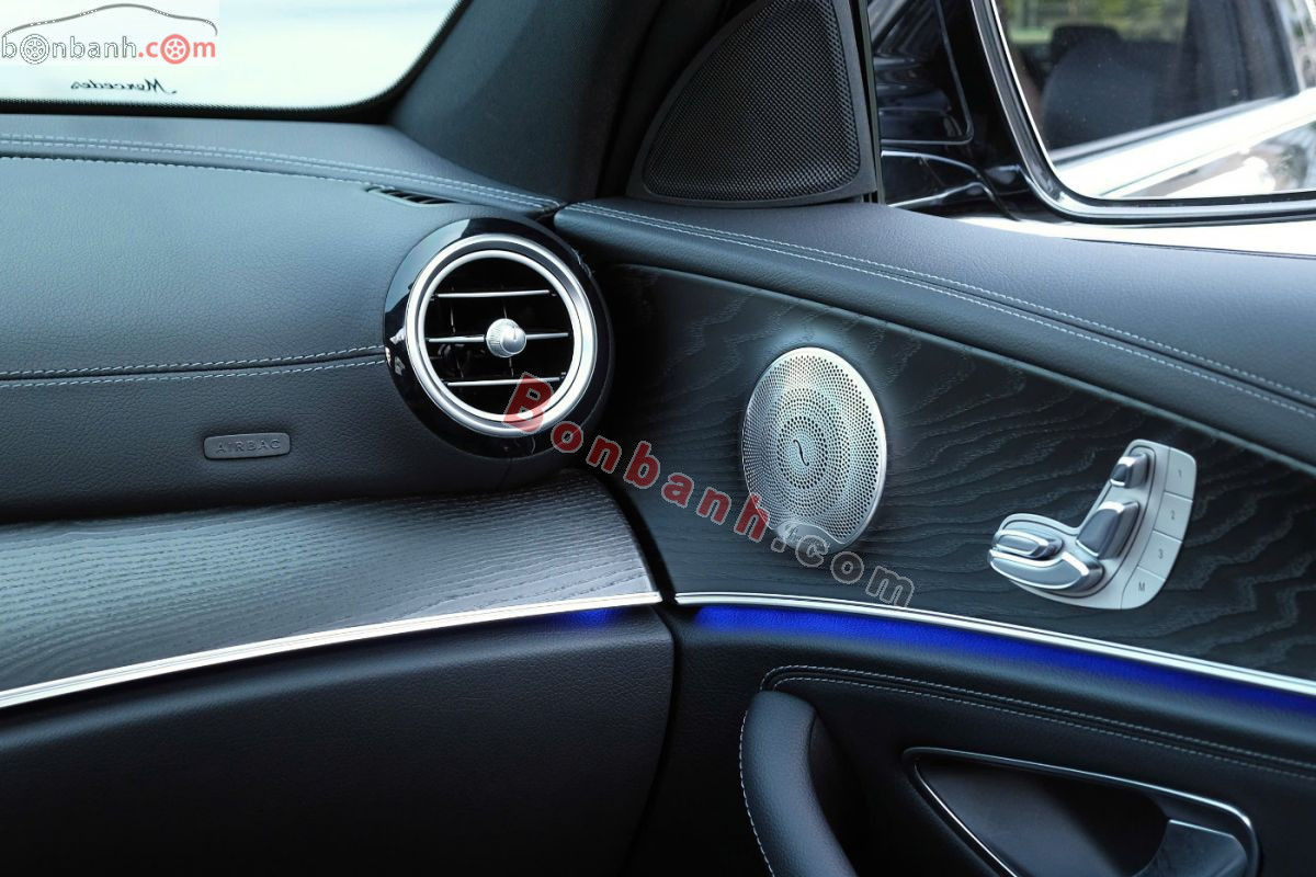 Bán ô tô Mercedes Benz E class E300 AMG - 2021 - xe cũ