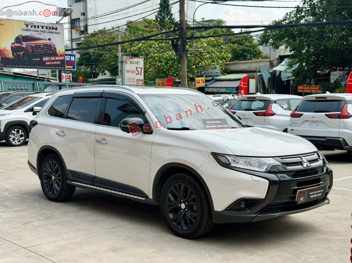 Bán ô tô Mitsubishi Outlander 2.4 CVT Premium - 2018 - xe cũ