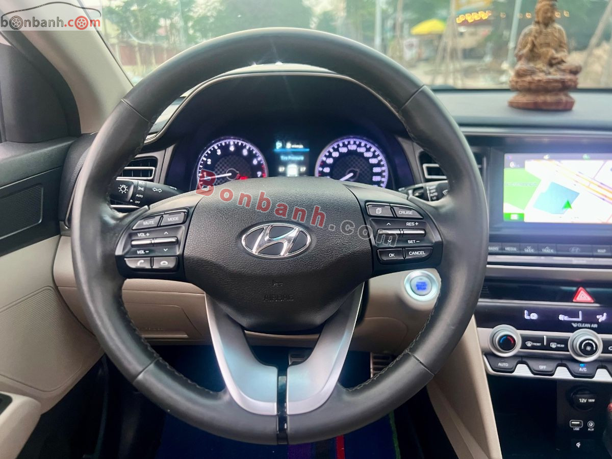 Bán ô tô Hyundai Elantra 2.0 AT - 2021 - xe cũ