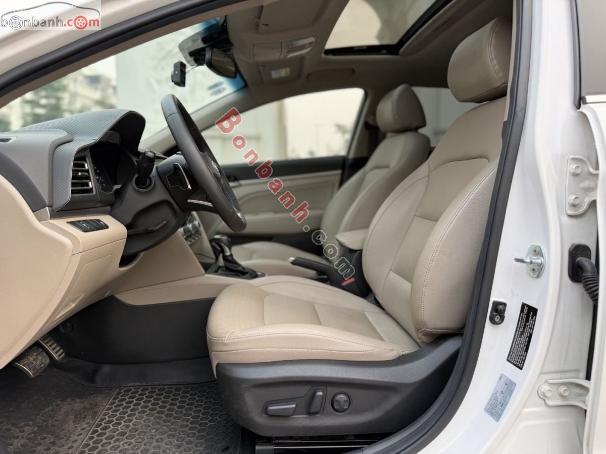 Bán ô tô Hyundai Elantra 2.0 AT - 2022 - xe cũ