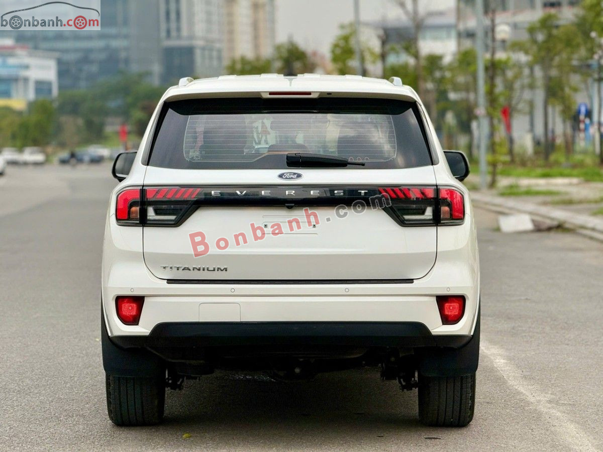 Bán ô tô Ford Everest Titanium Plus 2.0L 4x4 AT - 2024 - xe cũ