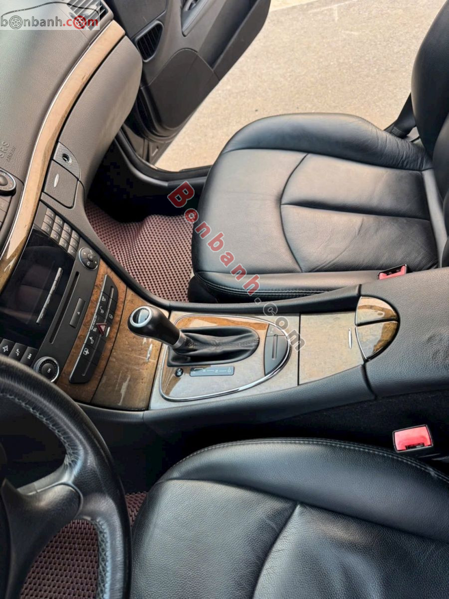 Bán ô tô Mercedes Benz E class E200 - 2009 - xe cũ