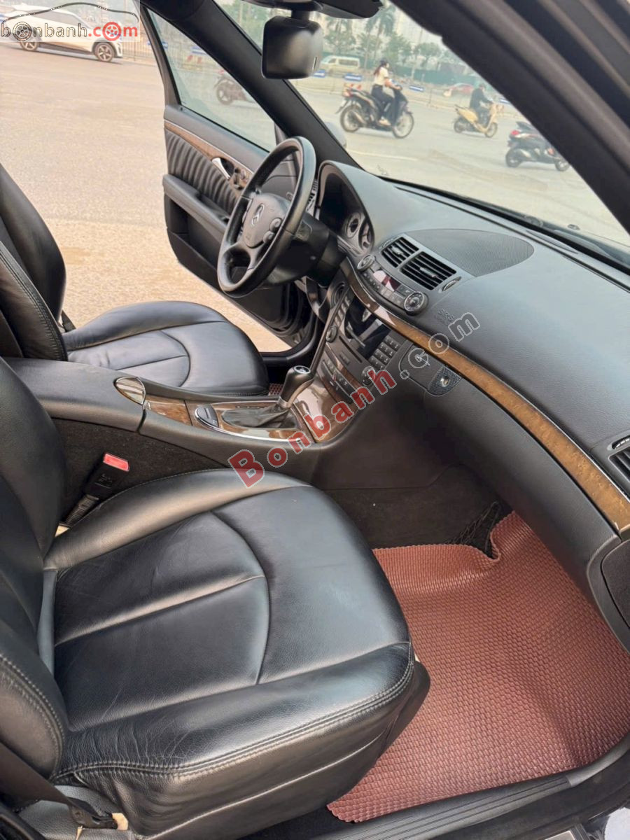 Bán ô tô Mercedes Benz E class E200 - 2009 - xe cũ
