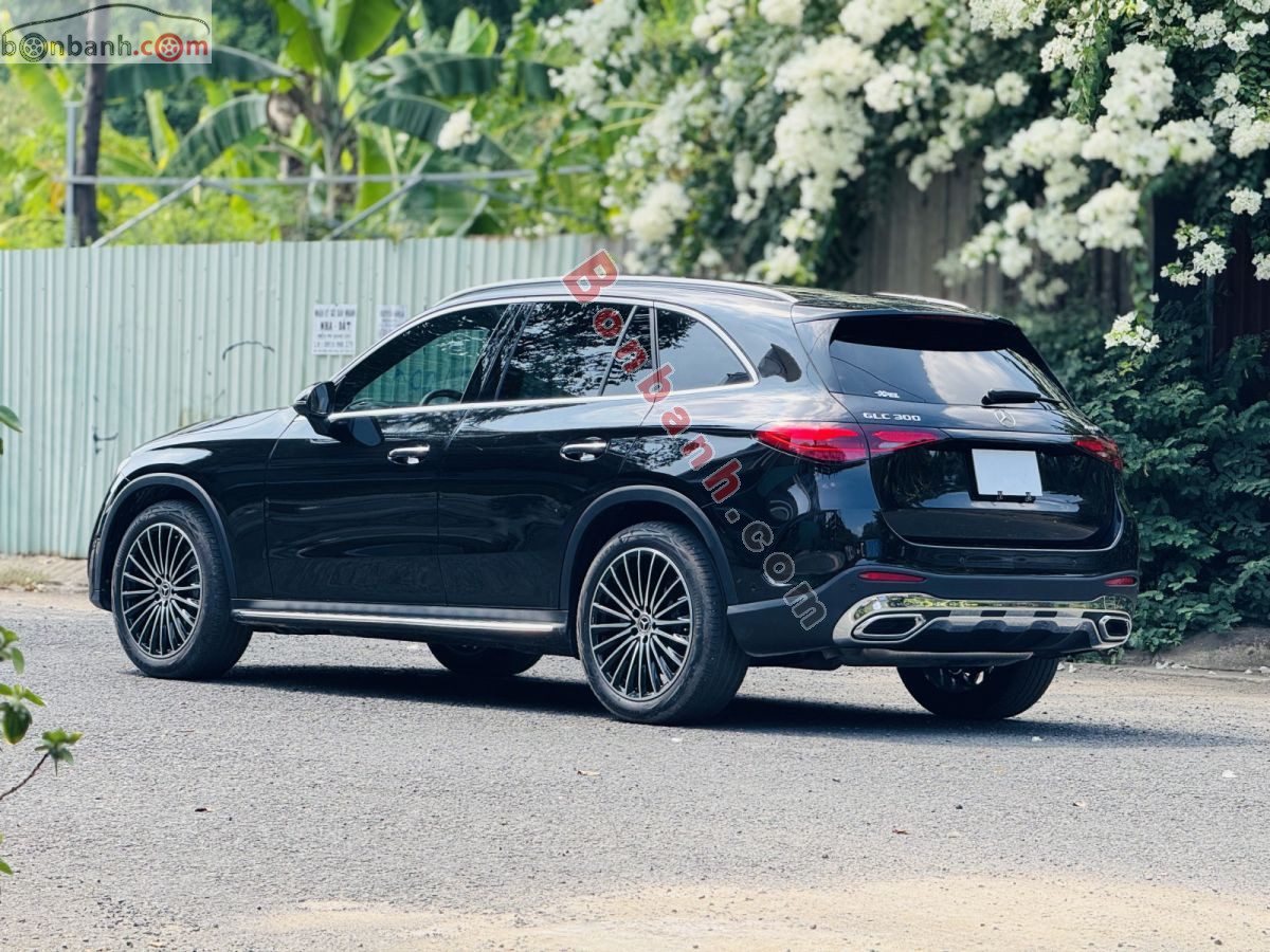 Bán ô tô Mercedes Benz GLC 300 4Matic - 2025 - xe cũ