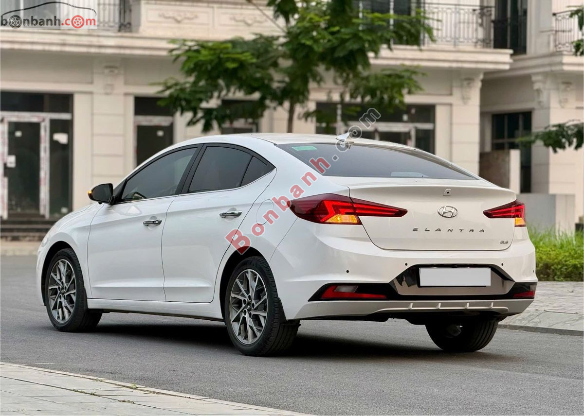 Bán ô tô Hyundai Elantra 2.0 AT - 2022 - xe cũ