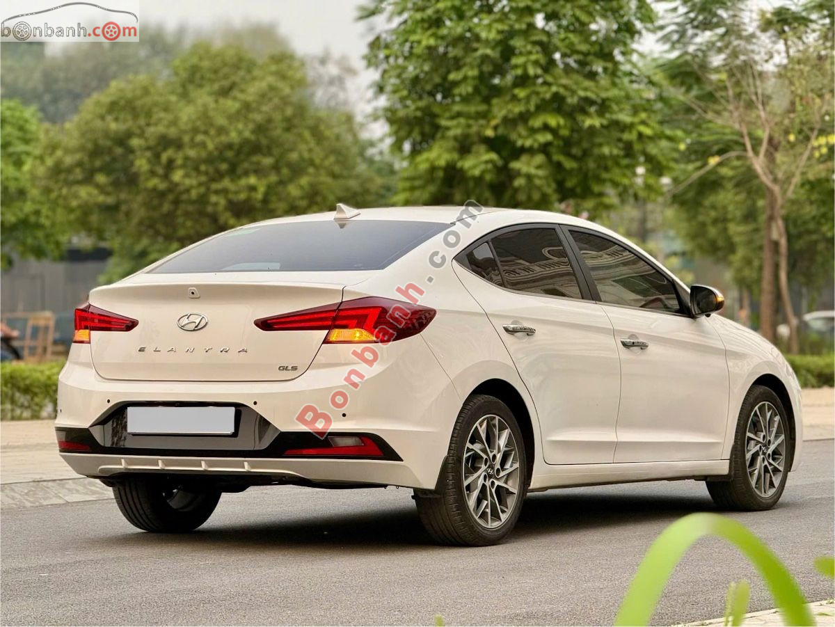 Bán ô tô Hyundai Elantra 2.0 AT - 2022 - xe cũ