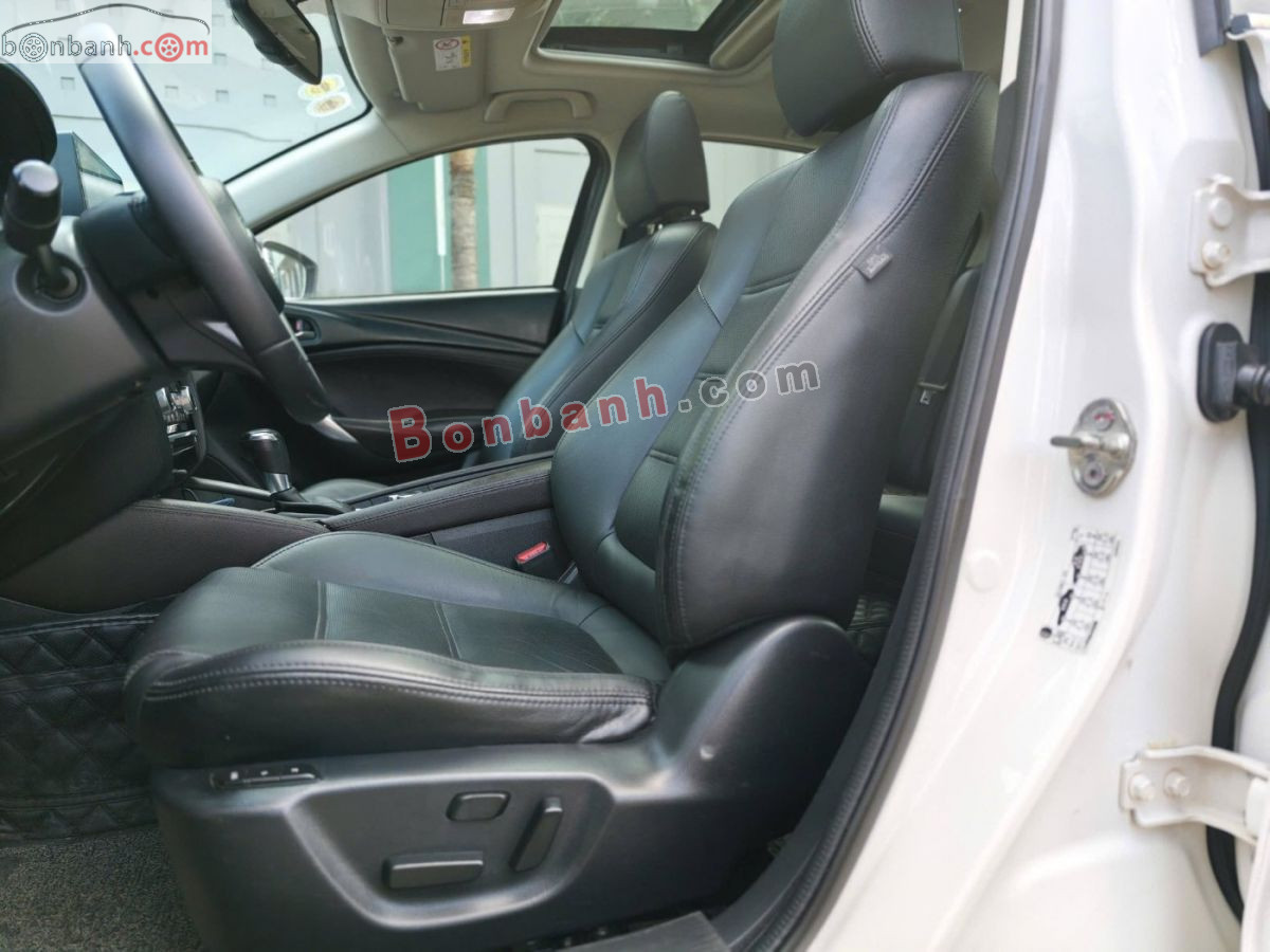 Bán ô tô Mazda 6 Luxury 2.0 AT - 2020 - xe cũ