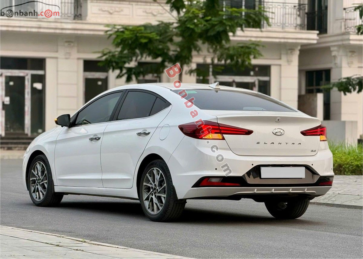 Bán ô tô Hyundai Elantra 2.0 AT - 2022 - xe cũ
