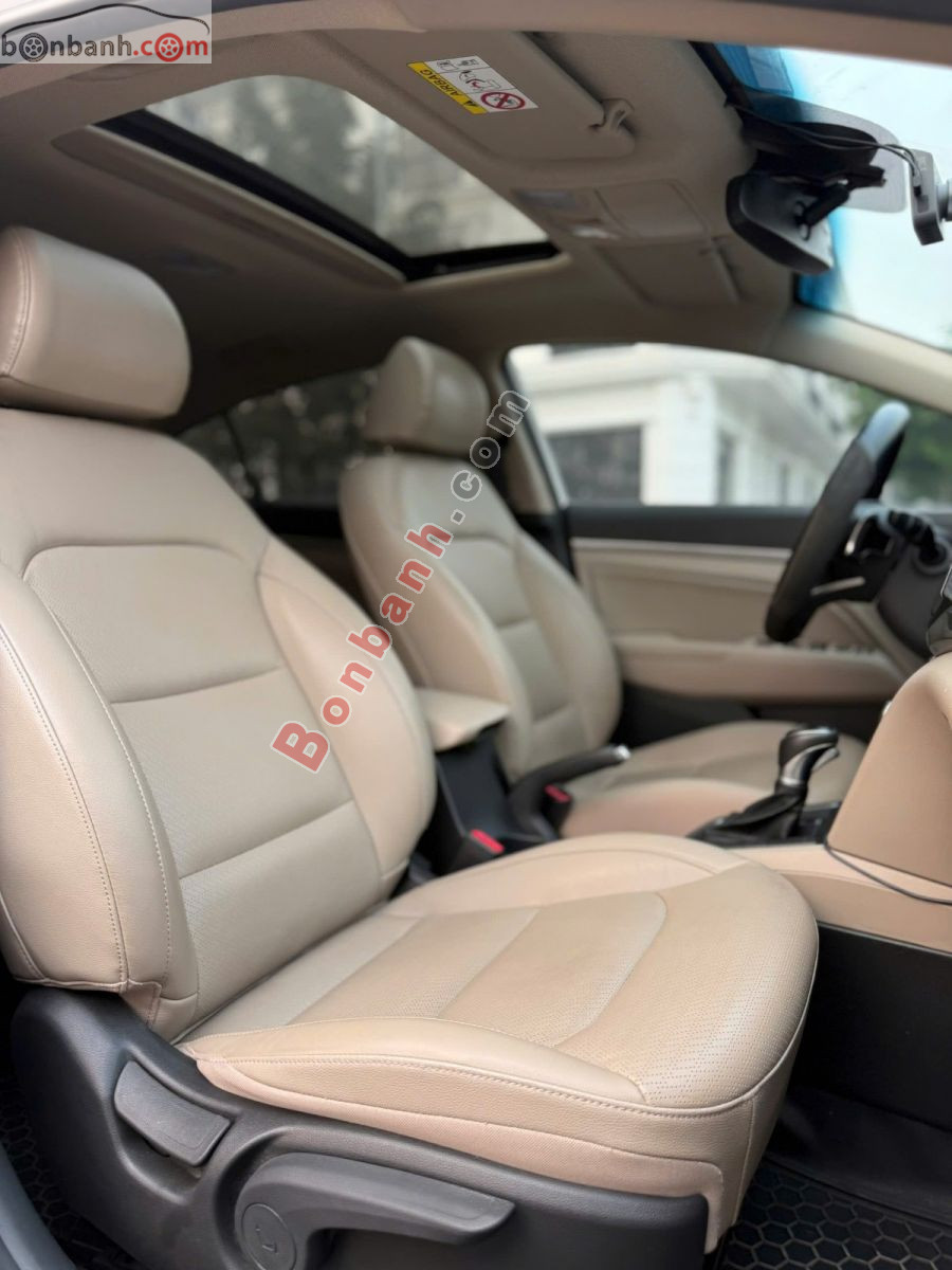 Bán ô tô Hyundai Elantra 2.0 AT - 2022 - xe cũ