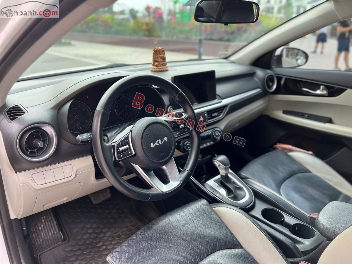 Bán ô tô Kia K3 Luxury 1.6 AT - 2022 - xe cũ