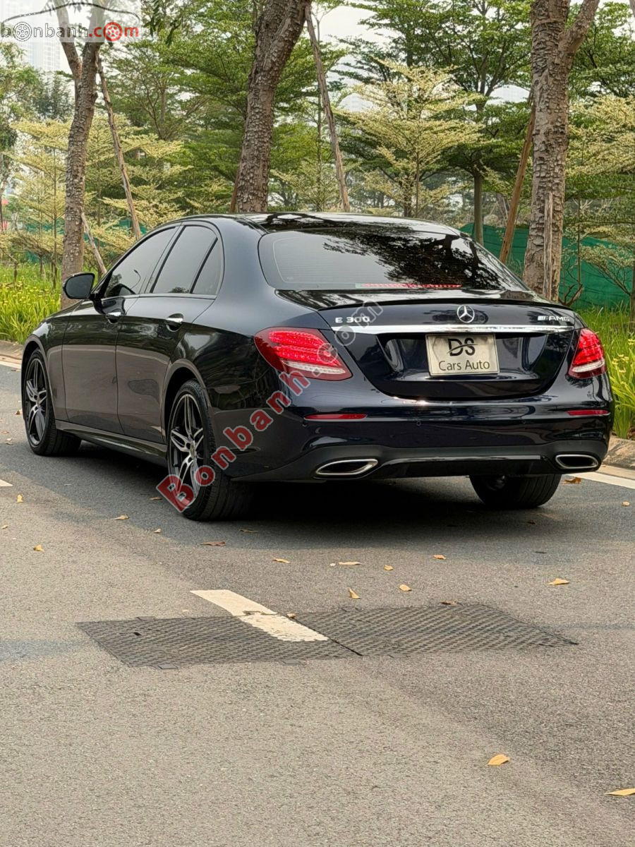 Bán ô tô Mercedes Benz E class E300 AMG - 2019 - xe cũ