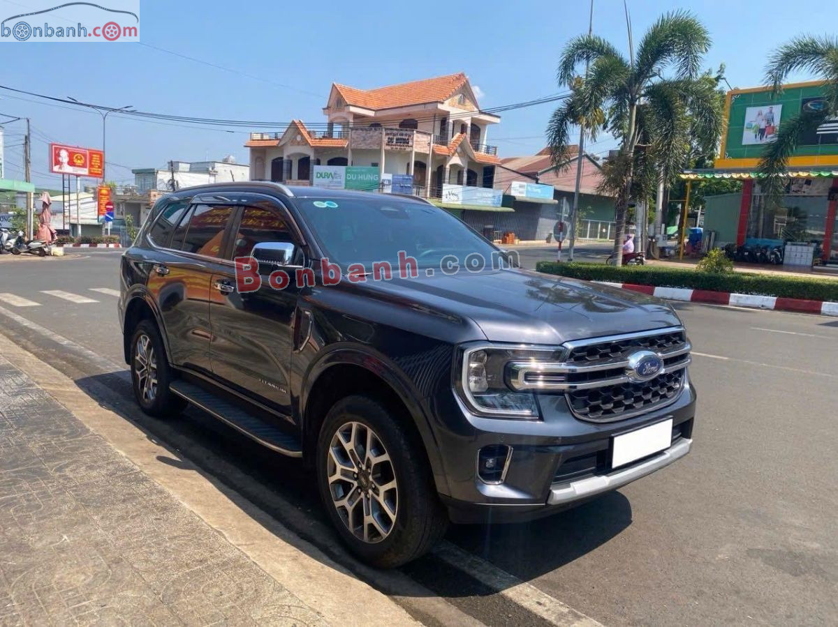Bán ô tô Ford Everest Titanium 2.0L 4x2 AT - 2024 - xe cũ