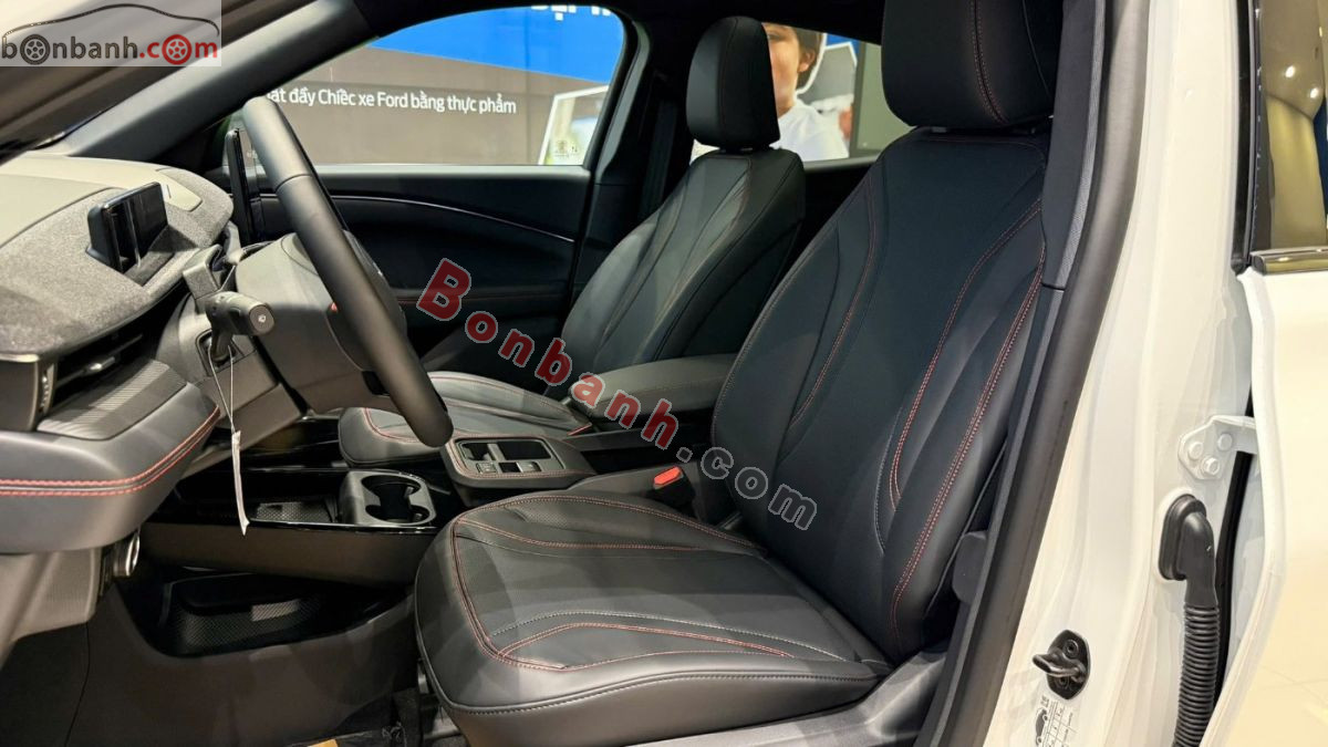 Bán ô tô Ford Mustang Mach-E Premium AWD - 2025 - xe mới