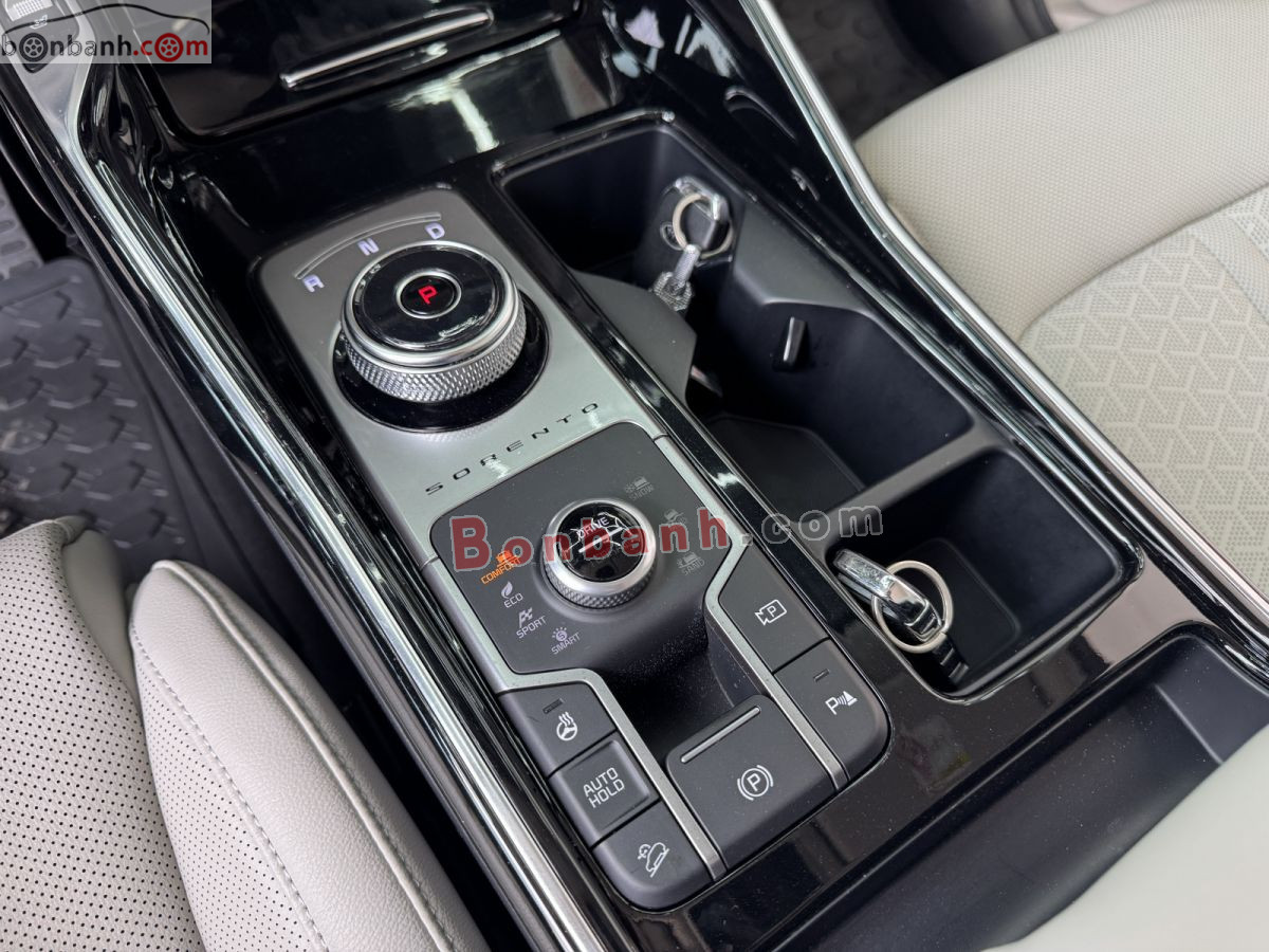 Bán ô tô Kia Sorento Signature 2.2 AT AWD 7S - 2021 - xe cũ