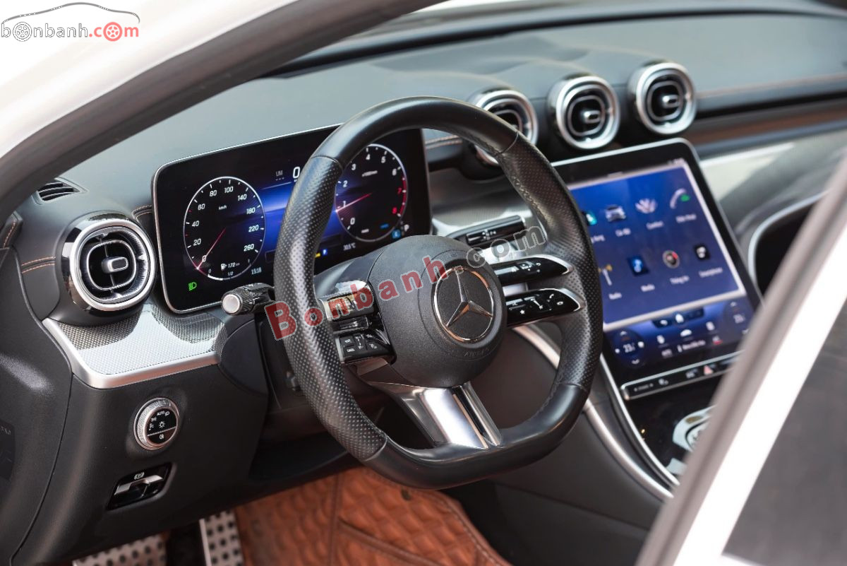 Bán ô tô Mercedes Benz C class C300 AMG - 2022 - xe cũ