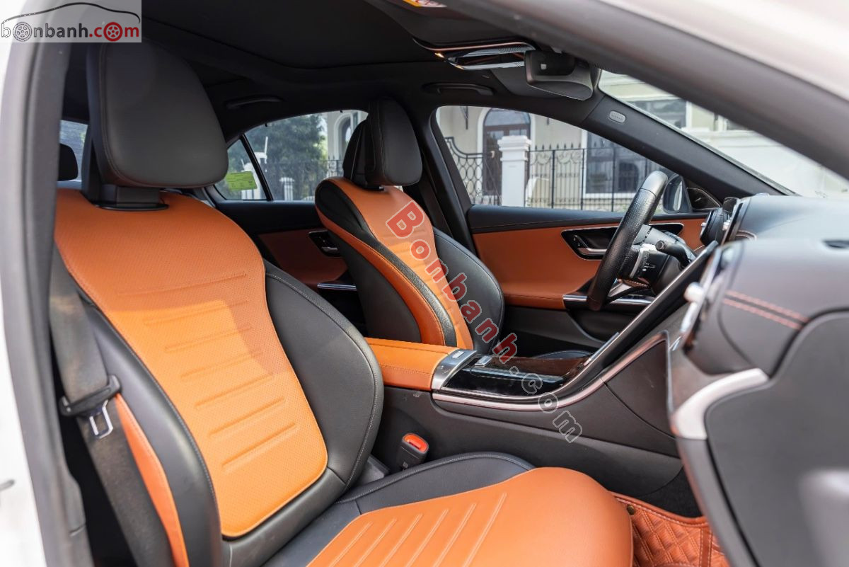 Bán ô tô Mercedes Benz C class C300 AMG - 2022 - xe cũ