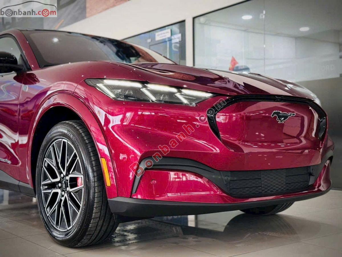 Bán ô tô Ford Mustang Mach-E Premium AWD - 2025 - xe mới