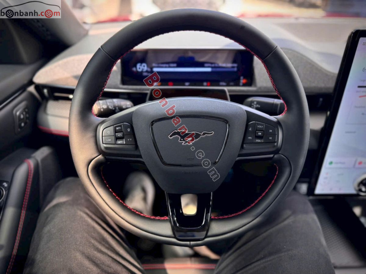 Bán ô tô Ford Mustang Mach-E Premium AWD - 2025 - xe mới