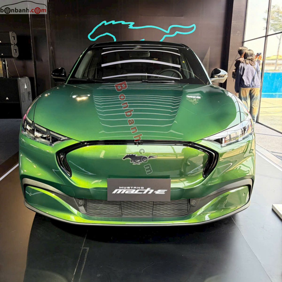 Bán ô tô Ford Mustang Mach-E Premium AWD - 2025 - xe mới