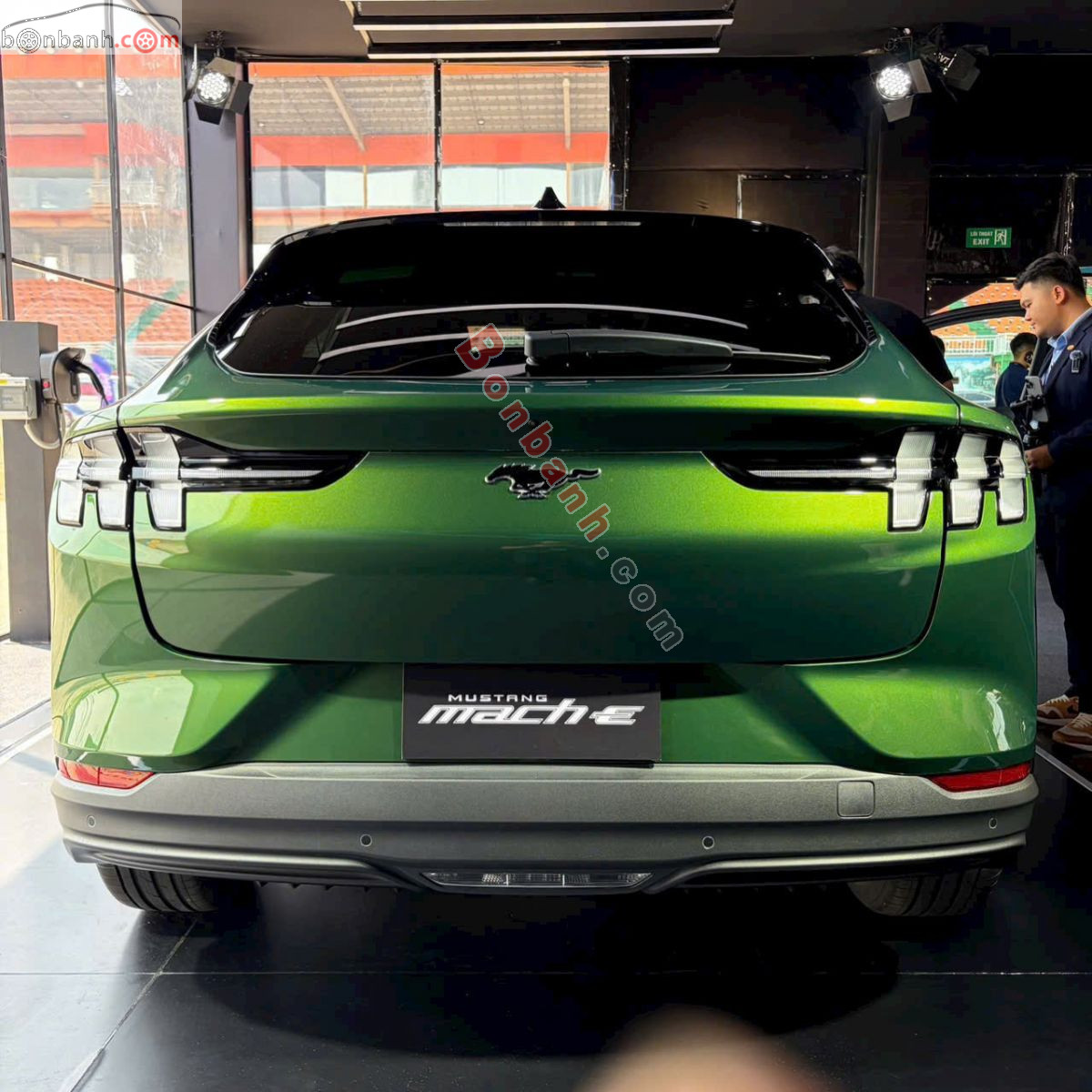 Bán ô tô Ford Mustang Mach-E Premium AWD - 2025 - xe mới