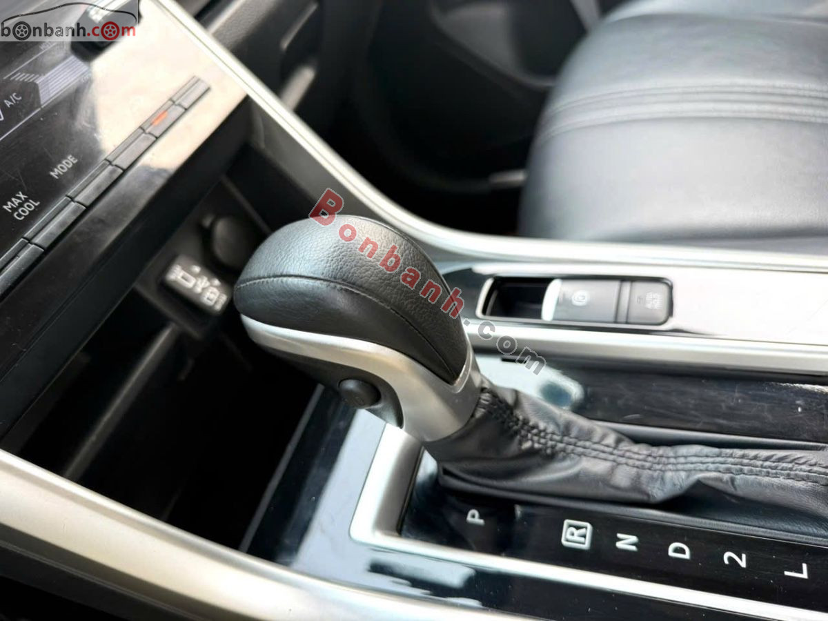 Bán ô tô Mitsubishi Xpander Premium 1.5 AT - 2024 - xe cũ